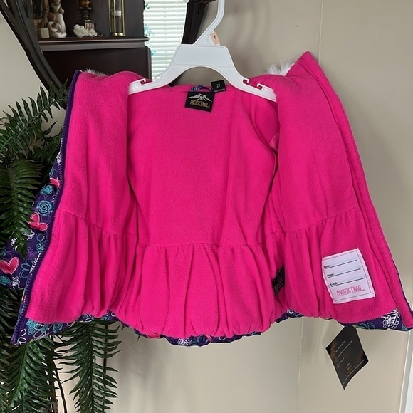 Brand New Pacific Trail Purple Graffiti Hooded Puffer Zip Up Coat Winter Jacket - Picture 12 of 16